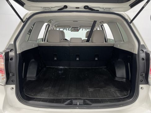 Used 2018 Subaru Forester 2.5i AWD/4WD image 23