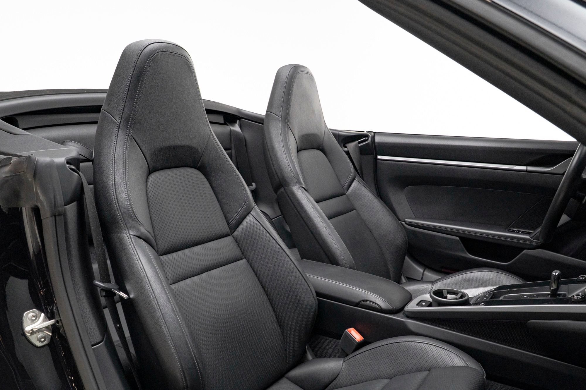 Used 2021 Porsche 911 Carrera image 33
