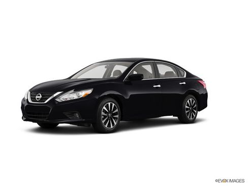 Used 2018 Nissan Altima 2.5 SV FWD image 1