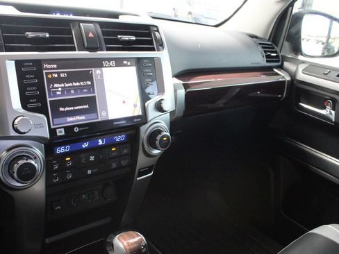 Certified 2020 Toyota 4Runner Limited AWD/4WD image 26
