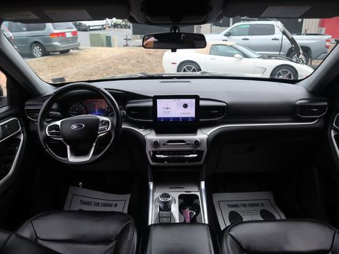 Used 2021 Ford Explorer XLT w/ Equipment Group 202A image 61