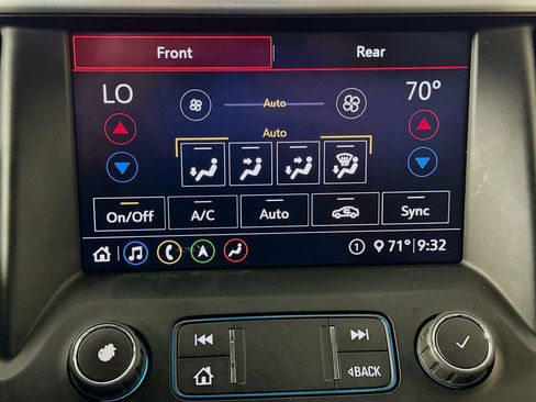 Used 2020 GMC Acadia SLT w/ Premium Package FWD image 16