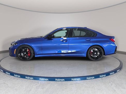 Used 2023 BMW 330i Sedan w/ M Sport Package RWD image 9