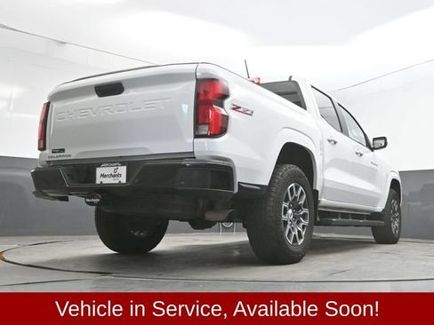 Used 2024 Chevrolet Colorado Z71 w/ Advanced Trailering Package AWD/4WD image 47