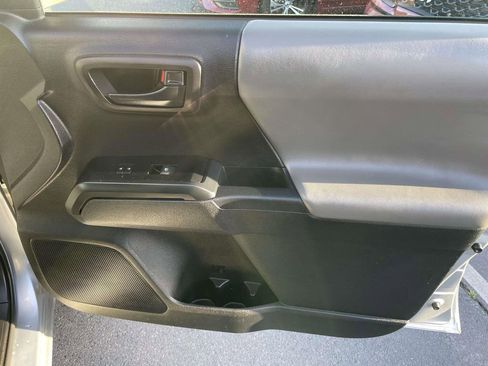 Used 2023 Toyota Tacoma SR w/ SR Convenience Package image 44