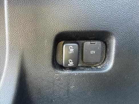 Used 2020 Ford Edge SEL w/ Convenience Package FWD image 17