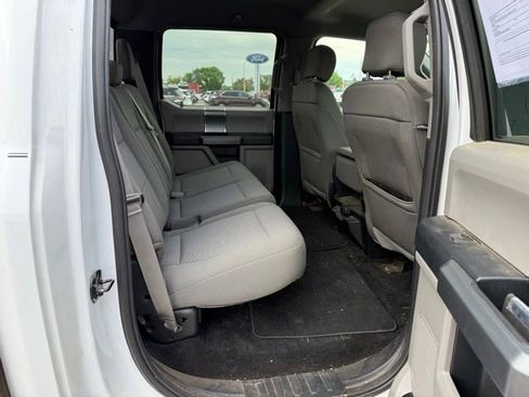 Used 2018 Ford F150 XLT w/ Equipment Group 302A Luxury AWD/4WD image 13