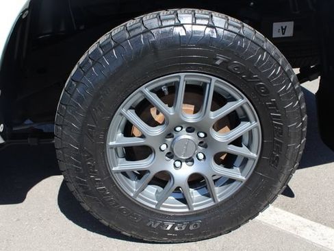 Used 2014 Toyota Tacoma 2WD Regular Cab image 10