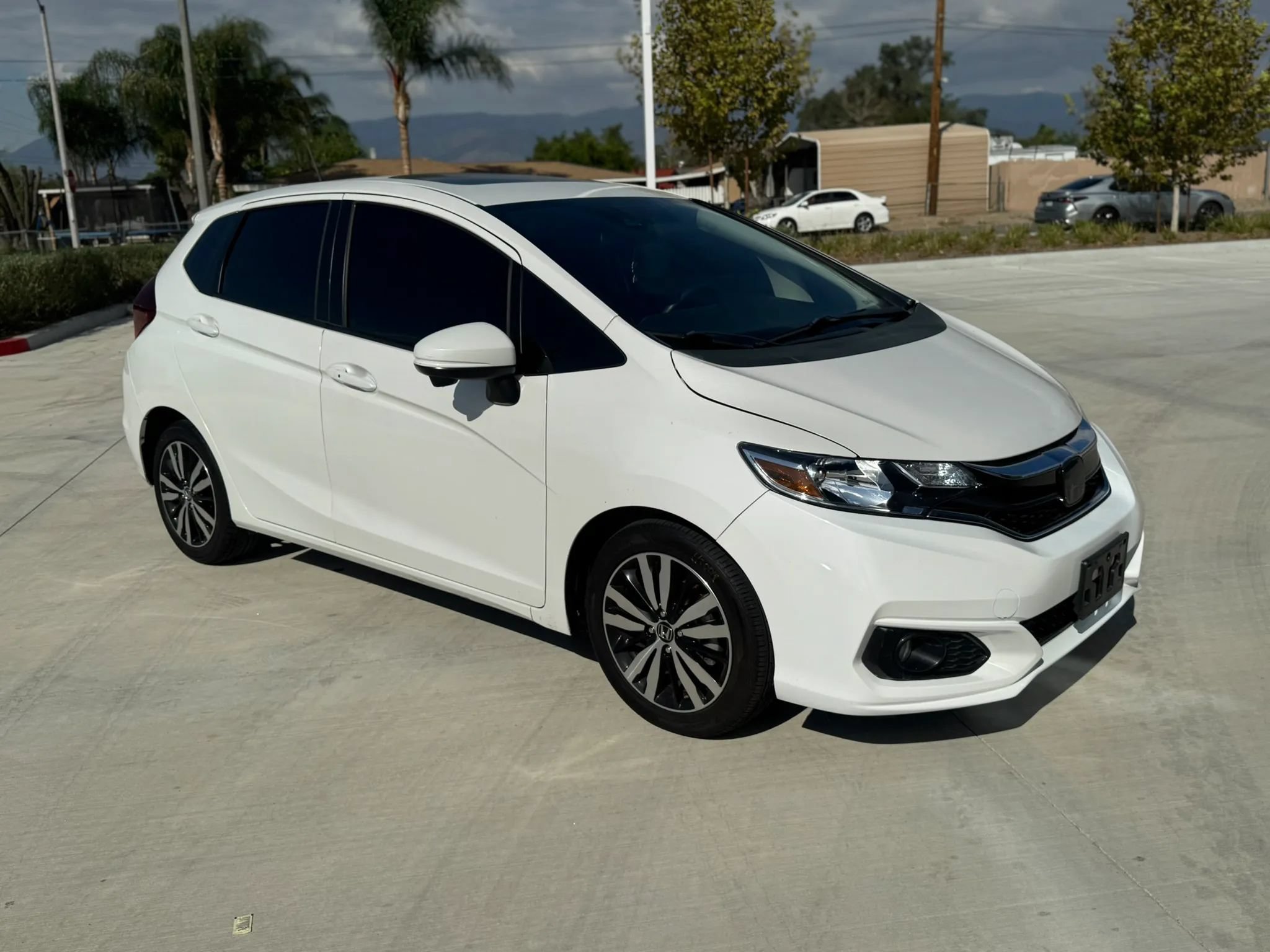 Used 2020 Honda Fit EX image 2