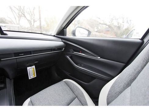 New 2026 MAZDA CX-30 Aire Edition image 8