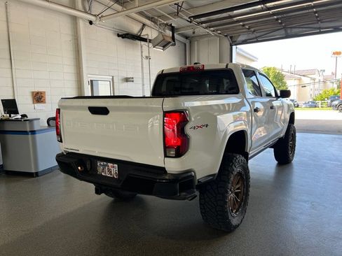 Used 2023 Chevrolet Colorado W/T AWD/4WD image 3