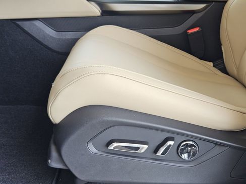 New 2026 Acura MDX SH-AWD image 22