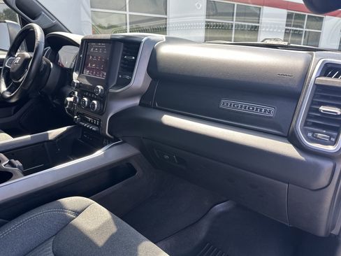 Used 2019 RAM 1500 Big Horn AWD/4WD image 33