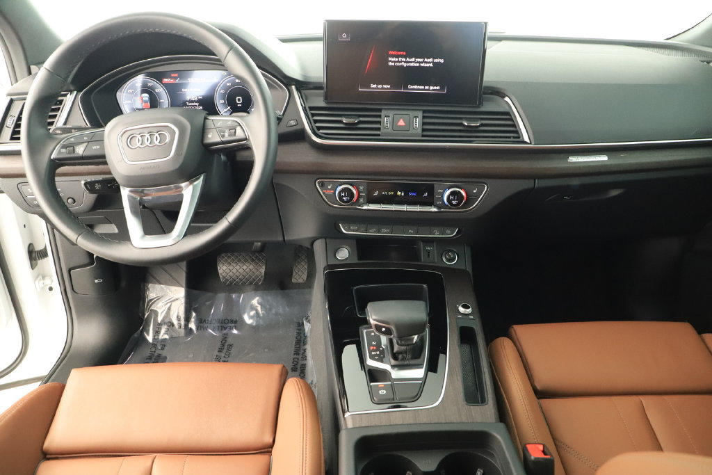 Certified 2024 Audi Q5 e Premium w/ Convenience Package AWD/4WD image 18