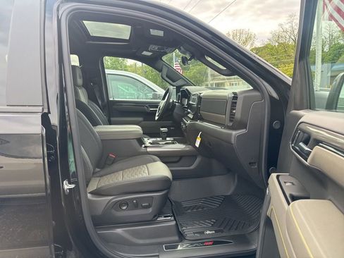New 2026 Chevrolet Silverado 1500 ZR2 AWD/4WD image 23