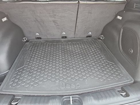 Certified 2023 Jeep Compass High Altitude AWD/4WD image 23
