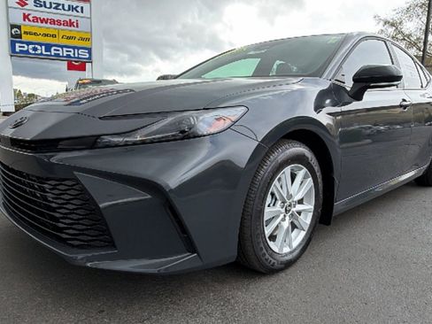 Certified 2025 Toyota Camry LE w/ Convenience Package image 7