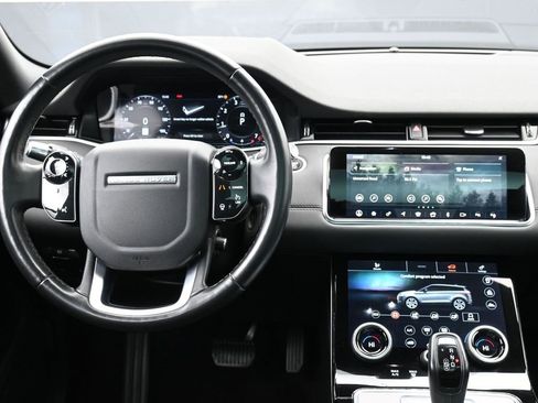 Used 2020 Land Rover Range Rover Evoque SE image 11