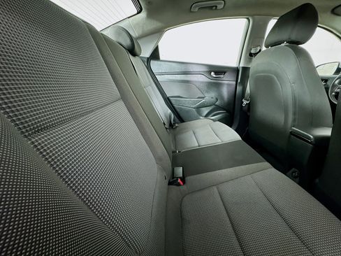 Used 2021 Hyundai Accent Limited image 40