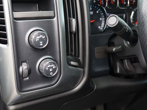 Certified 2018 Chevrolet Silverado 1500 LT w/ All Star Edition AWD/4WD image 12