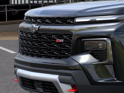 New 2026 Chevrolet Traverse Z71 w/ Driver Confidence Package image 37