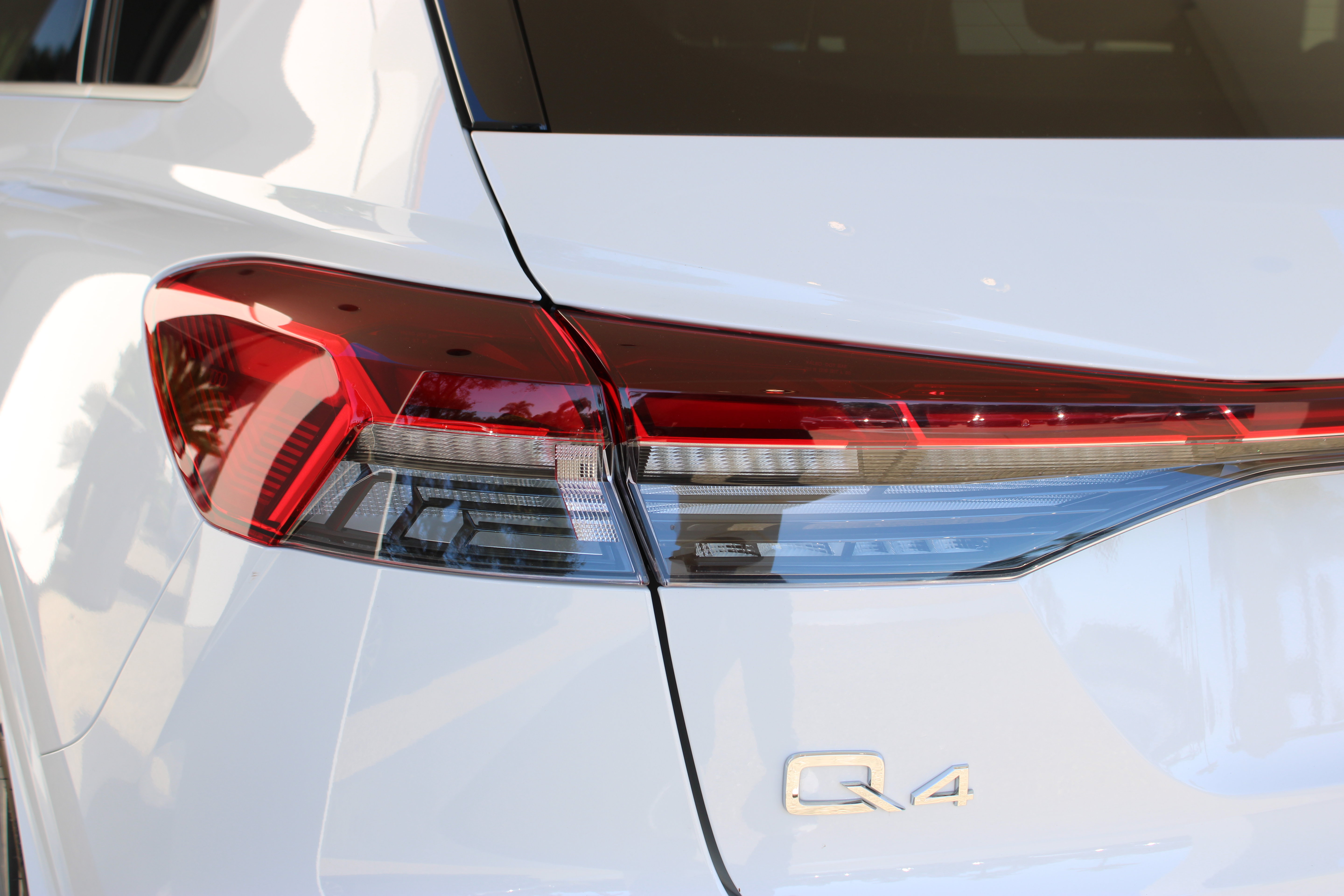 Used 2023 Audi Q4 e-tron Premium Plus RWD image 11