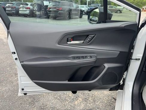 Used 2024 Toyota Prius Limited FWD image 16