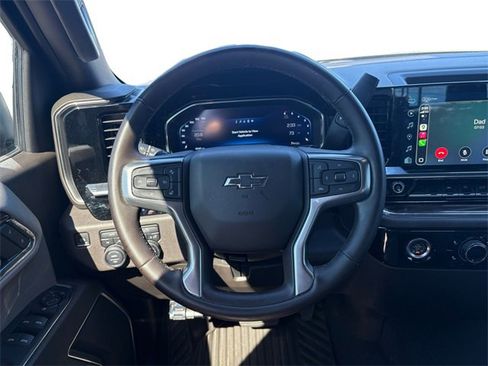 Used 2023 Chevrolet Silverado 1500 RST image 12