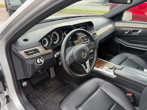 Used 2016 Mercedes-Benz E 350 Sedan image 26