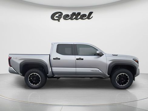 New 2026 Toyota Tacoma TRD Off-Road AWD/4WD image 8