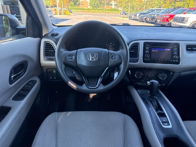 Used 2017 Honda HR-V LX image 13