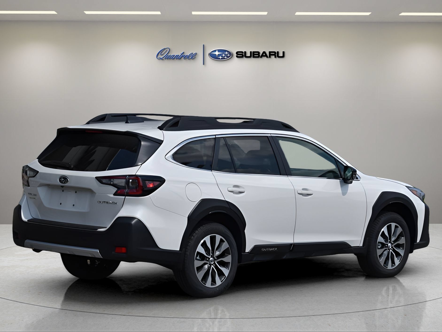 Used 2025 Subaru Outback Limited w/ Popular Package #2 AWD/4WD image 4