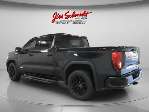 Used 2023 GMC Sierra 1500 Elevation w/ X31 Off-Road Package AWD/4WD image 4