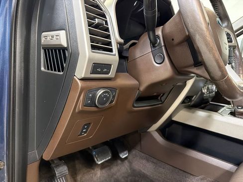 Used 2015 Ford F150 King Ranch w/ Equipment Group 601A Luxury AWD/4WD image 16