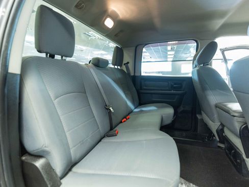 Used 2018 RAM 2500 Tradesman w/ Chrome Appearance Group AWD/4WD image 14