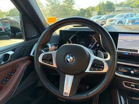 Used 2024 BMW X5 xDrive50e w/ Executive Package AWD/4WD image 23