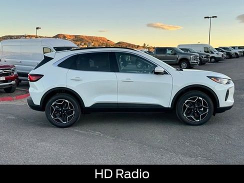 New 2025 Ford Escape Platinum w/ Premium Technology Package image 6