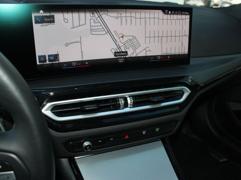 Used 2024 BMW 230i Coupe w/ Premium Package image 21