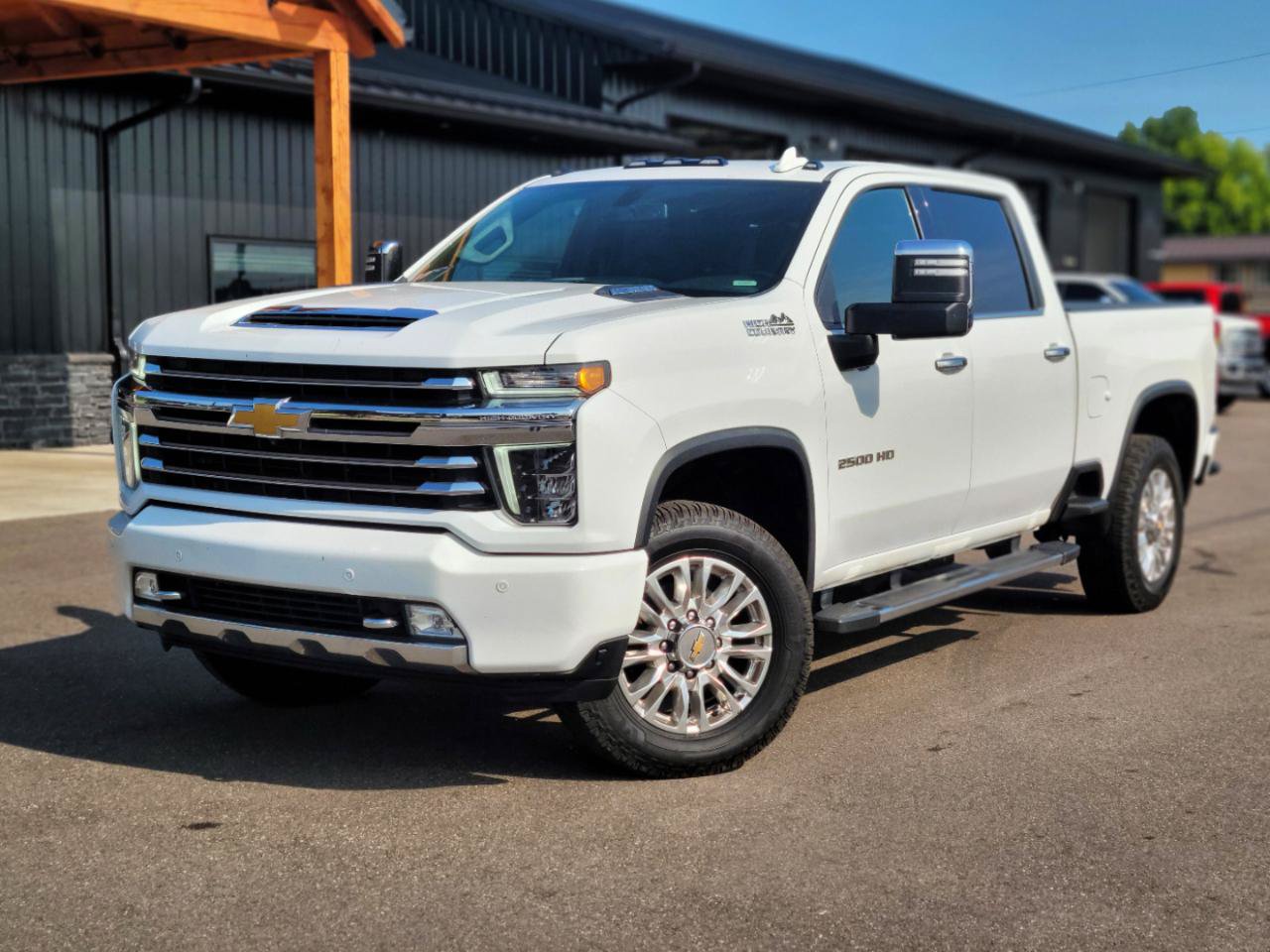 Used 2021 Chevrolet Silverado 2500 High Country AWD/4WD image 1
