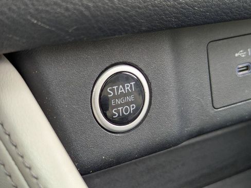 Used 2021 Nissan Rogue SL AWD/4WD image 15