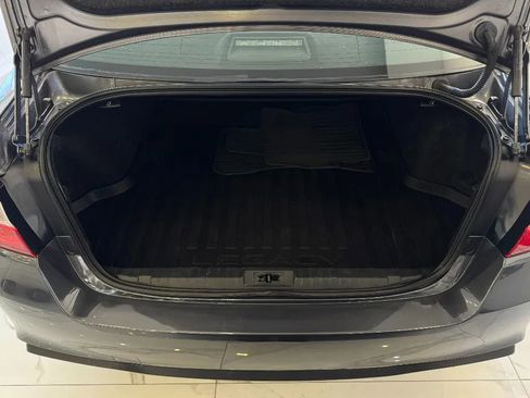 Used 2018 Subaru Legacy 2.5i Premium image 25