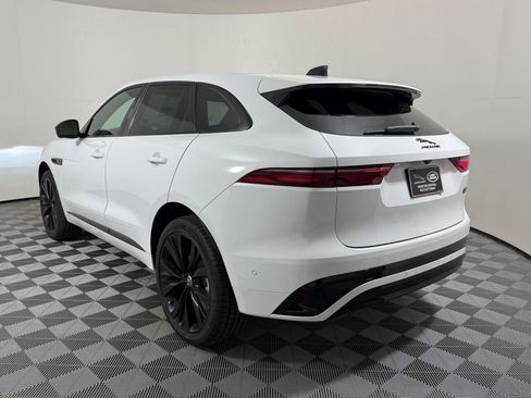 New 2026 Jaguar F-PACE R-Dynamic S image 3