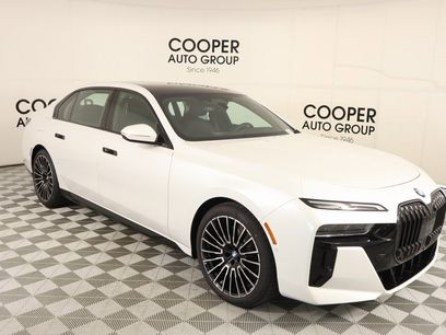 New 2025 BMW 740i xDrive