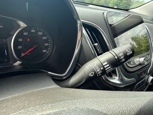 Used 2019 Chevrolet Equinox Premier AWD/4WD image 19