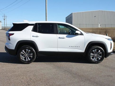 New 2026 Chevrolet Equinox LT w/ Convenience Package II image 18