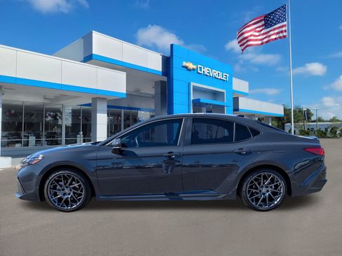 Used 2025 Toyota Camry XSE image 7