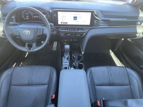 Used 2025 Toyota Camry XSE w/ Premium Package image 14