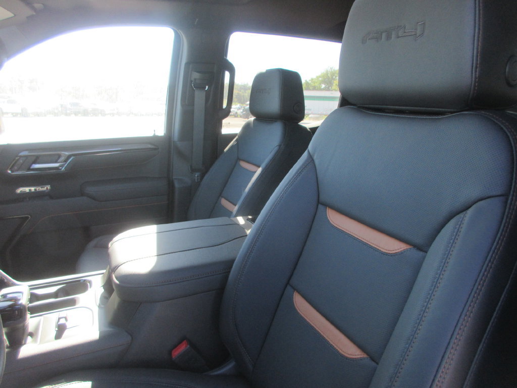 New 2026 GMC Sierra 1500 AT4 w/ AT4 Premium Package AWD/4WD image 12