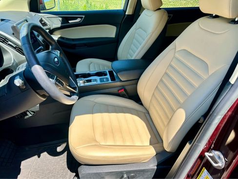 Used 2021 Ford Edge SEL w/ Convenience Package FWD image 12