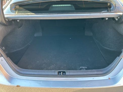 Used 2024 Toyota Camry SE image 21